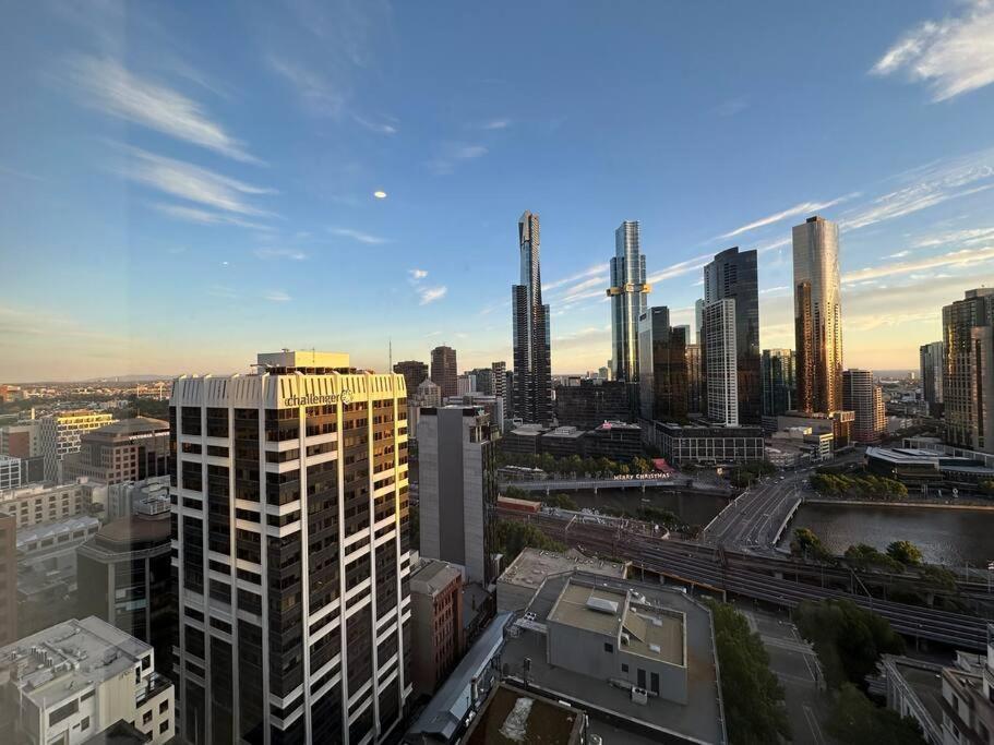 Premium Corporate Studio + Yarra Views Apartment Melbourne Luaran gambar